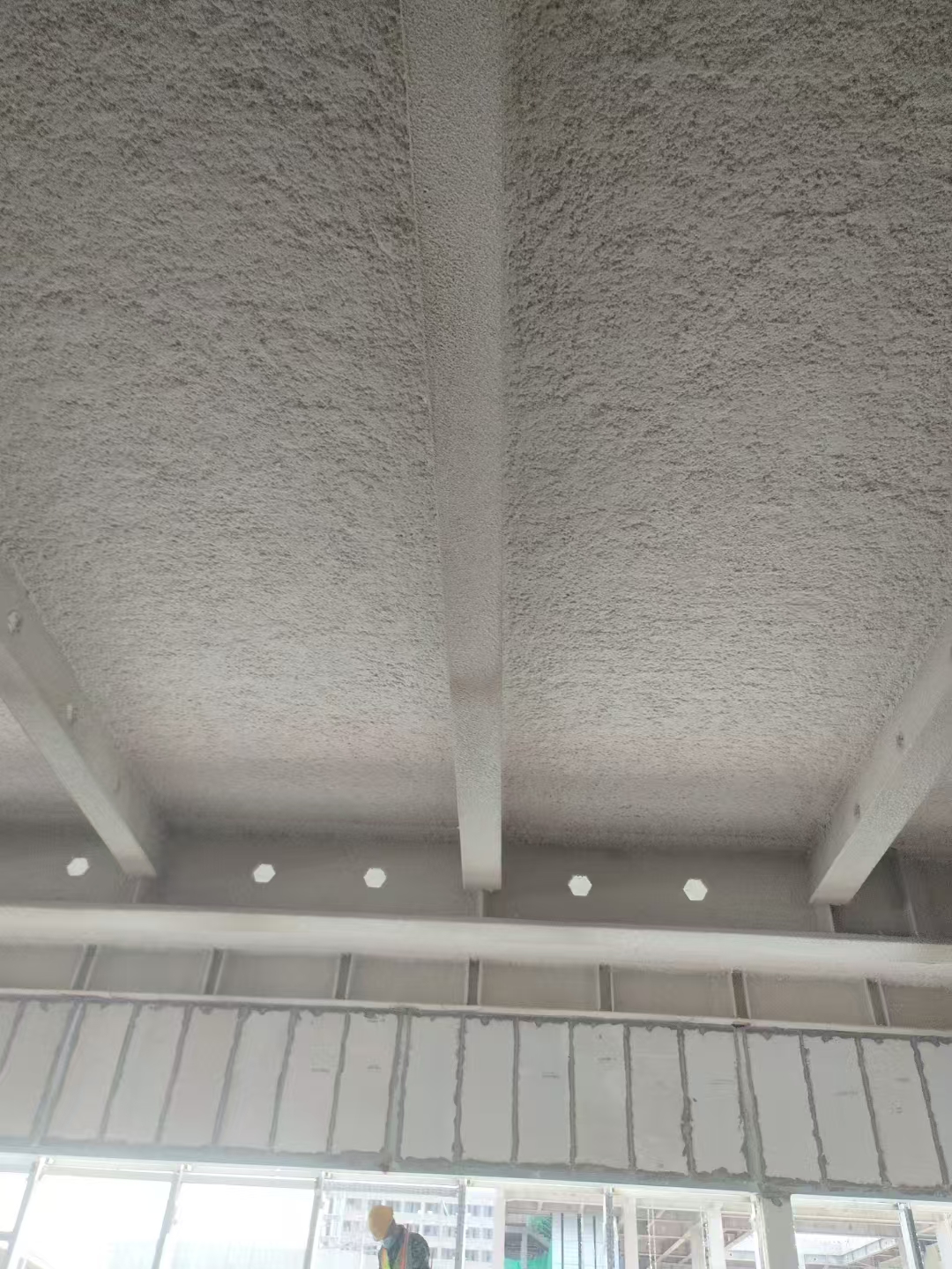 北京市清華大學通州金融發展與人才培養基地（噴涂棉施工）